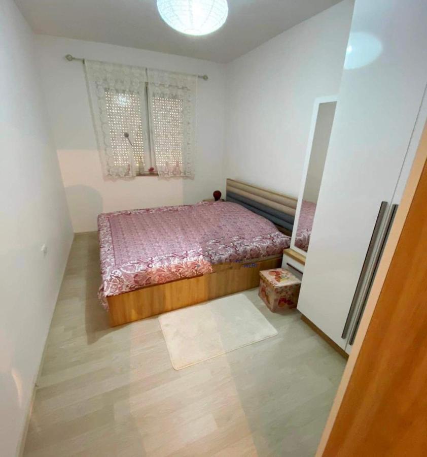 1-Bedroom Apartment Fushe Kosove Kosovo Polje Exterior foto